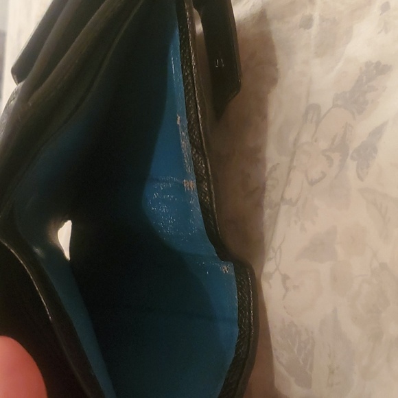 Bulgari Bright Grain Calf Leather Wallet - Picture 4 of 11